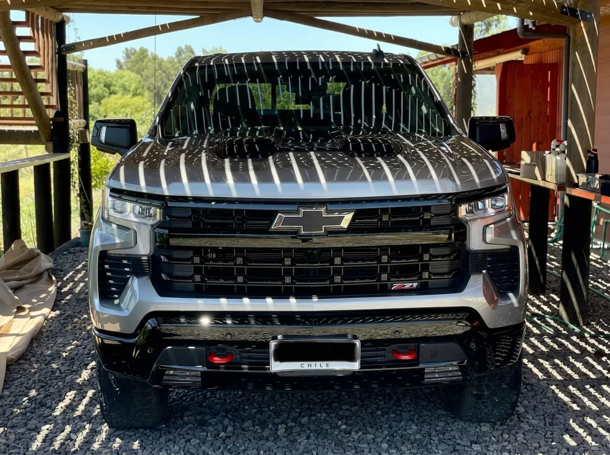 Vehículo de uso diario tras detailing en Santa Cruz